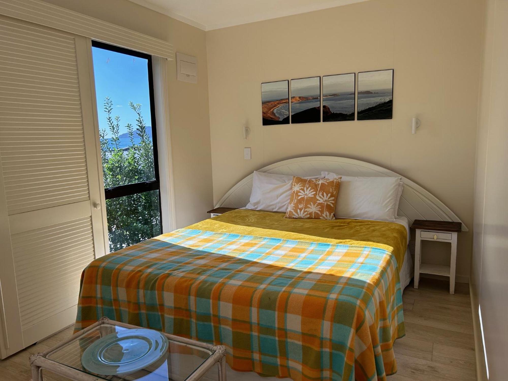 קופרס ביץ' Driftwood Lodge Beachfront, Cable Bay, Northland מראה חיצוני תמונה