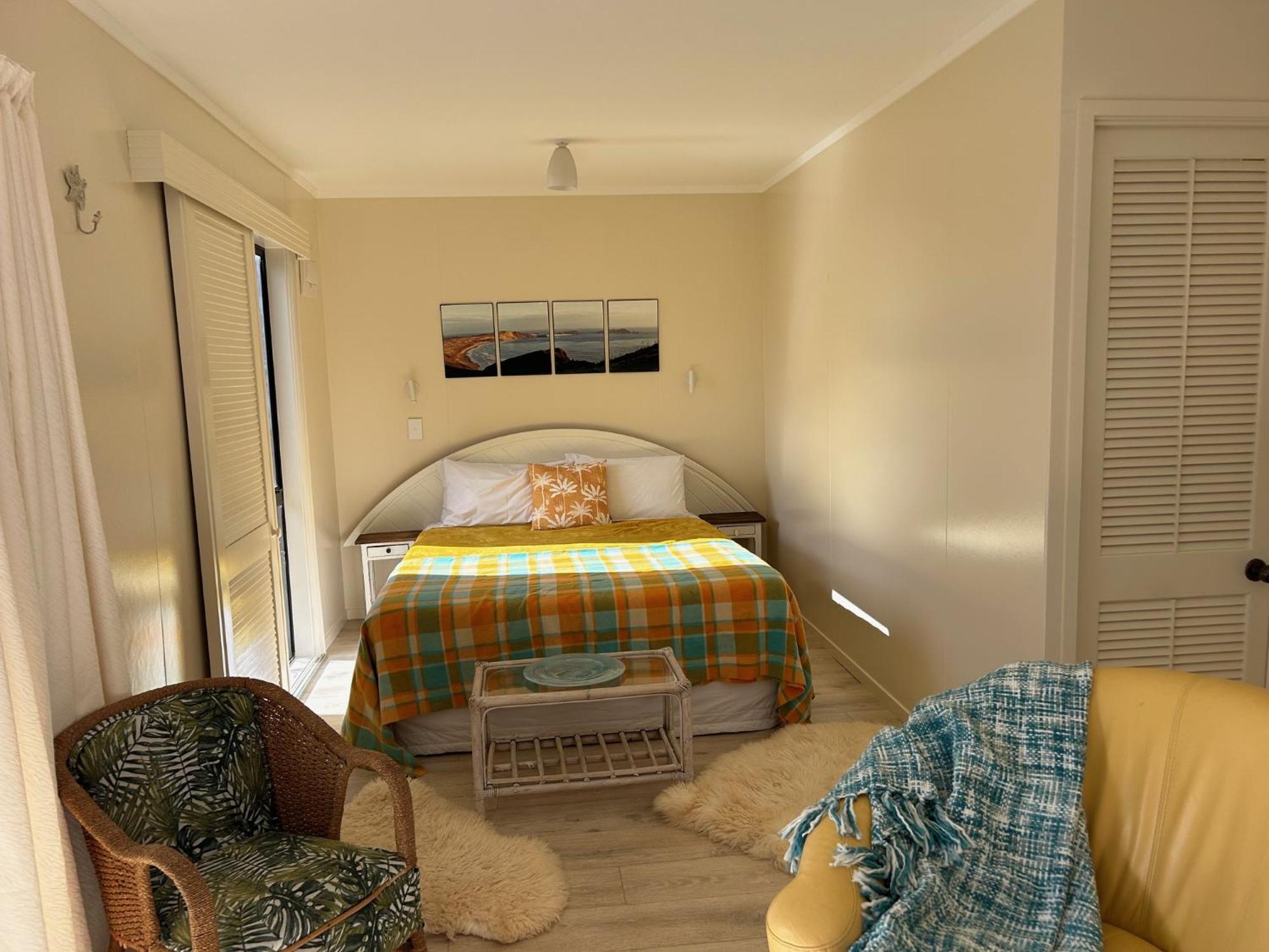 קופרס ביץ' Driftwood Lodge Beachfront, Cable Bay, Northland מראה חיצוני תמונה